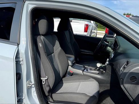 Used 2021 Dodge Charger SXT w/ Blacktop Package RWD image 7