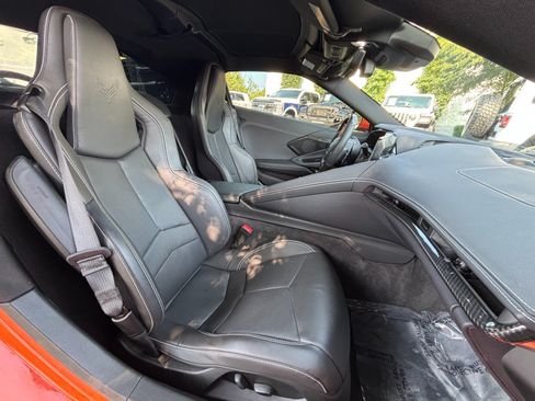 Used 2024 Chevrolet Corvette Z06 RWD image 17