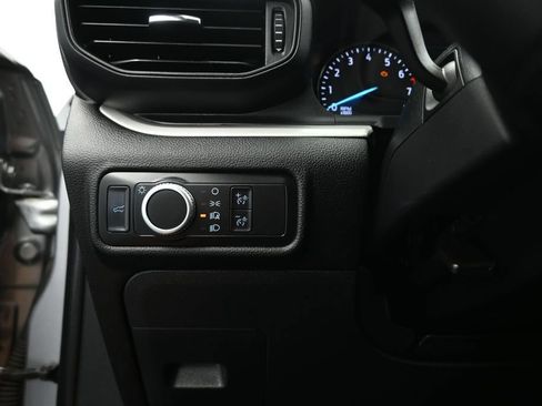 Certified 2022 Ford Explorer XLT RWD image 30
