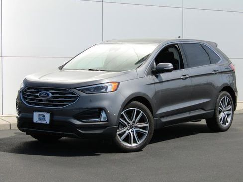 Used 2024 Ford Edge Titanium w/ Equipment Group 301A AWD/4WD image 33
