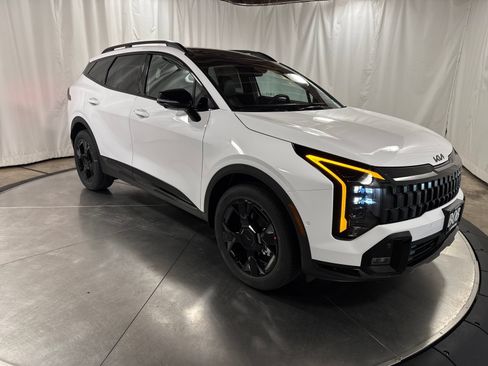 New 2026 Kia Sportage X-Line w/ X-Line Technology Package AWD/4WD image 10