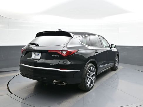 Certified 2023 Acura MDX SH-AWD w/ Technology Package image 6
