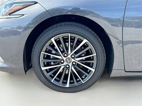 New 2025 Lexus ES 350 w/ Premium Package image 41