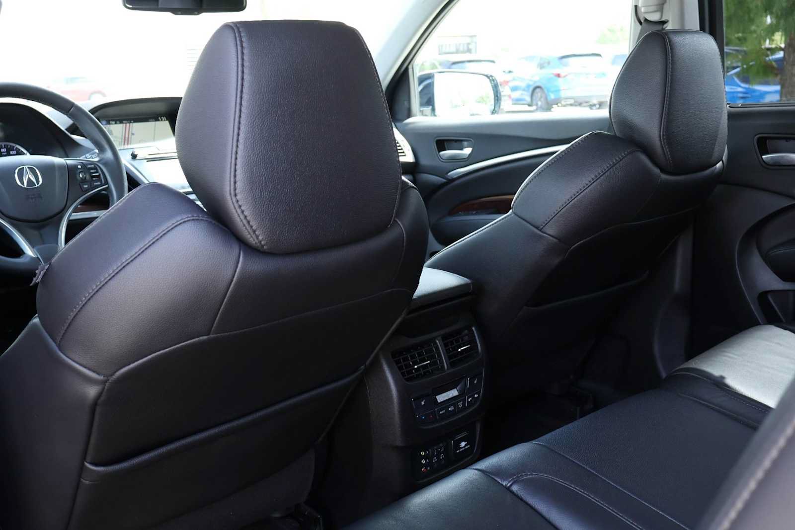 Used 2015 Acura MDX w/ Tech & Entertainment Pkg AWD/4WD image 12