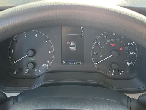 Certified 2025 Toyota Corolla LE image 25