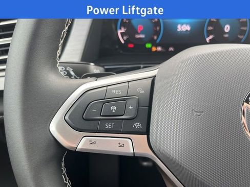 New 2026 Volkswagen Atlas Cross Sport SE image 9