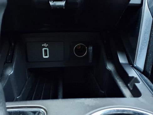 Used 2018 Ford Explorer Sport w/ Equipment Group 401A AWD/4WD image 10
