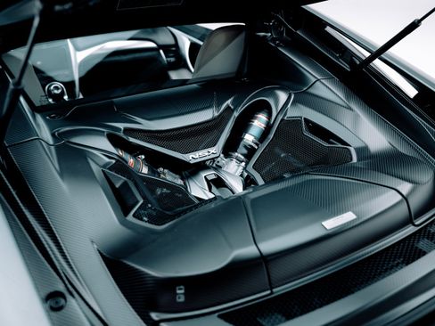 Used 2017 Acura NSX image 36