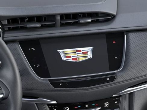 New 2025 Cadillac XT6 Luxury image 20