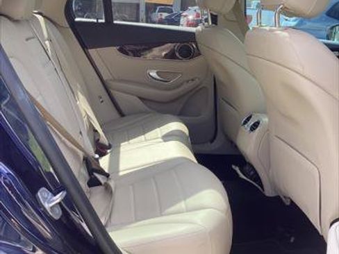 Used 2017 Mercedes-Benz GLC 300 4MATIC image 22