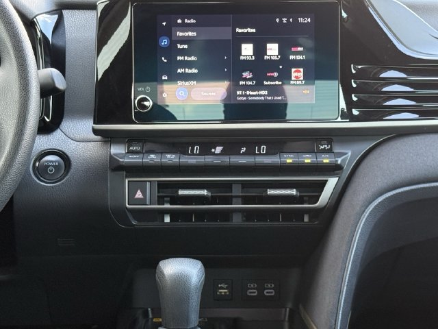 Used 2025 Toyota Camry LE FWD image 17