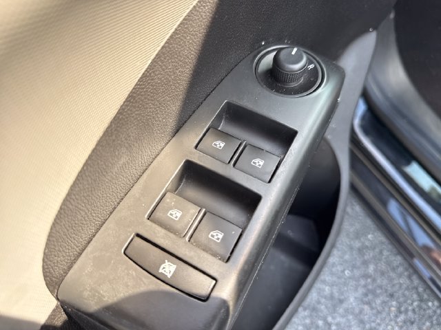 Used 2013 Chevrolet Sonic LT FWD image 20