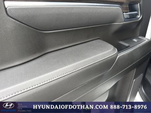 Used 2025 Chevrolet Silverado 1500 LT RWD image 11
