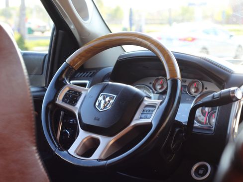 Used 2018 RAM 2500 Longhorn w/ Snow Chief Group image 15