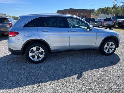Used 2017 Mercedes-Benz GLC 300 4MATIC image 6