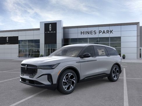 New 2026 Lincoln Nautilus Premier w/ Equipment Group 102A image 1