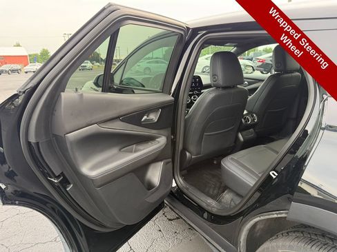 Used 2024 Chevrolet Blazer EV LT AWD/4WD image 33