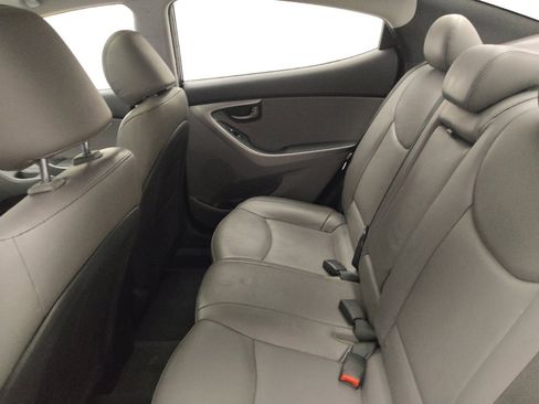 Used 2013 Hyundai Elantra Limited image 18