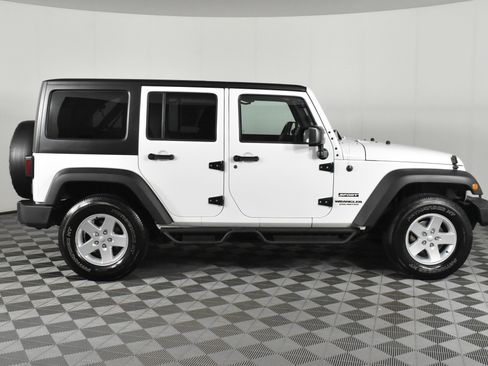 Used 2017 Jeep Wrangler Unlimited Sport w/ Quick Order Package 24S image 5