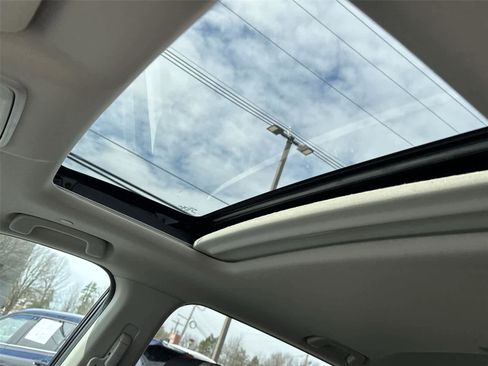 Used 2024 Honda CR-V EX image 13