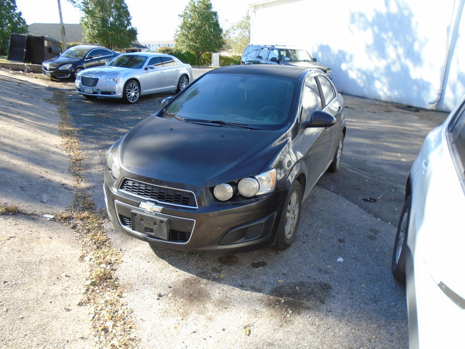 Used 2014 Chevrolet Sonic LT FWD image 2