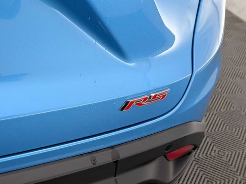 New 2025 Chevrolet Trax RS w/ Sunroof Package image 13