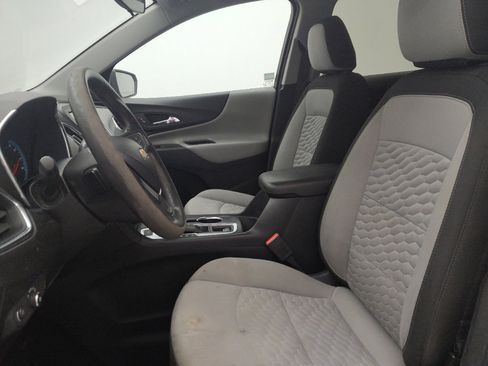 Used 2019 Chevrolet Equinox LS w/ LS Convenience Package AWD/4WD image 17