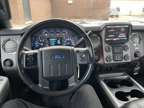 Used 2015 Ford F250 Lariat w/ Chrome Package image 35