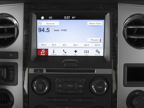 Used 2017 Ford Expedition Limited w/ Equipment Group 301A AWD/4WD image 7
