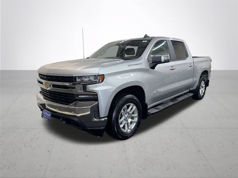 Used 2019 Chevrolet Silverado 1500 LT w/ True North Edition AWD/4WD image 2