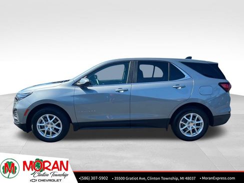 Certified 2024 Chevrolet Equinox LT FWD image 3