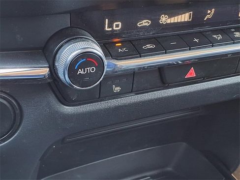 Used 2025 MAZDA CX-30 AWD 2.5 S w/ Premium Package image 13