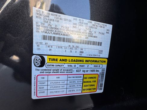 Used 2024 Ford Expedition XLT AWD/4WD image 24