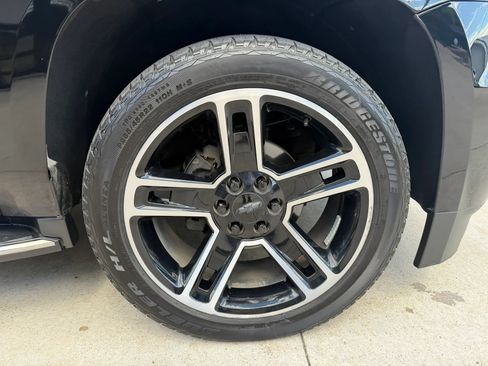 Used 2020 Chevrolet Suburban Premier AWD/4WD image 78