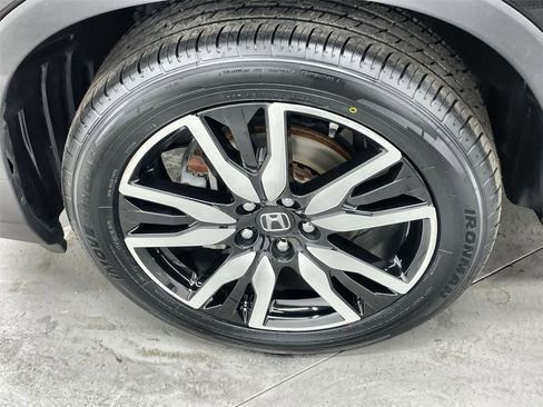 Used 2022 Honda Pilot Elite image 6