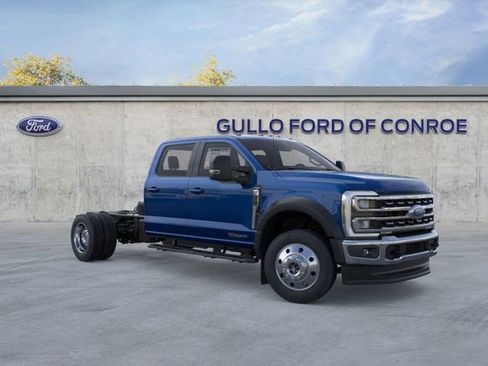 New 2026 Ford F550 4x4 Crew Cab image 7
