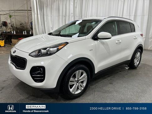Used 2019 Kia Sportage LX w/ LX Popular Package AWD/4WD image 4