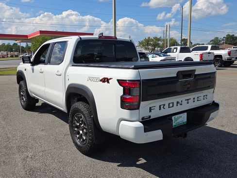 New 2026 Nissan Frontier PRO-4X w/ Pro Premium Package AWD/4WD image 8