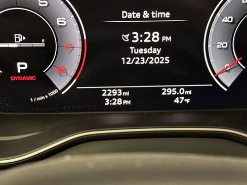 Used 2025 Audi Q5 2.0T Premium Plus w/ Premium Plus Package image 6