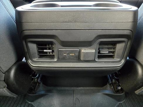 Used 2021 Chevrolet Silverado 1500 LT Trail Boss w/ Convenience Package II image 17