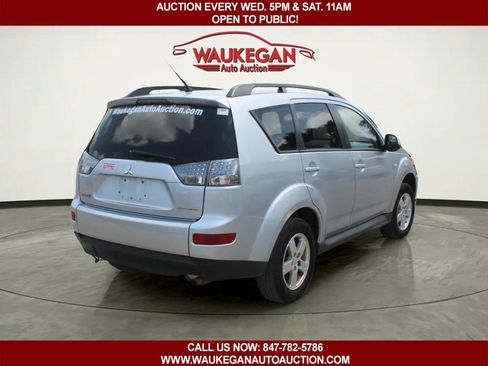 Used 2009 Mitsubishi Outlander ES FWD image 5