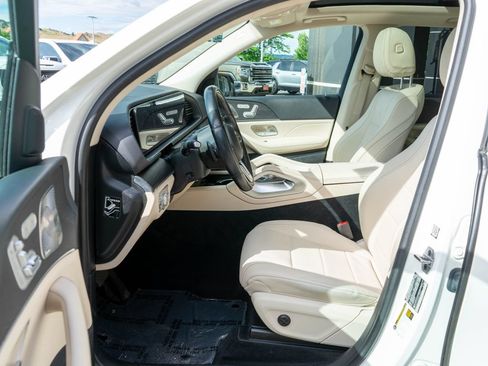 Used 2021 Mercedes-Benz GLE 350 4MATIC image 11