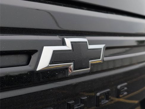 Used 2023 Chevrolet Tahoe RST w/ Luxury Package AWD/4WD image 6