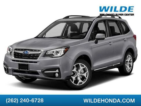 Used 2017 Subaru Forester 2.5i Touring AWD/4WD image 1