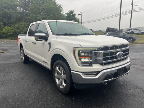 Used 2021 Ford F150 Lariat w/ Equipment Group 502A High AWD/4WD image 8