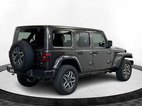 New 2025 Jeep Wrangler Sahara image 5