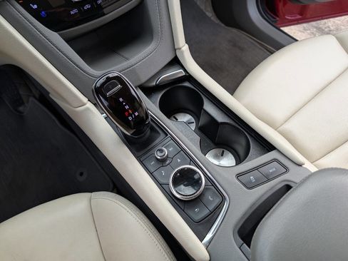 Used 2021 Cadillac XT6 Premium Luxury image 29