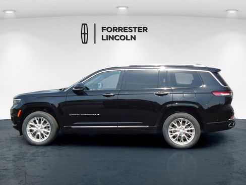 Used 2021 Jeep Grand Cherokee L Summit w/ Luxury Tech Group V image 6