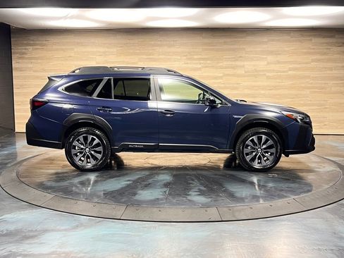Used 2024 Subaru Outback Limited XT image 11