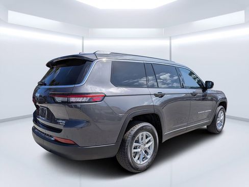 New 2026 Jeep Grand Cherokee L Laredo w/ Trailer Tow Package RWD image 3